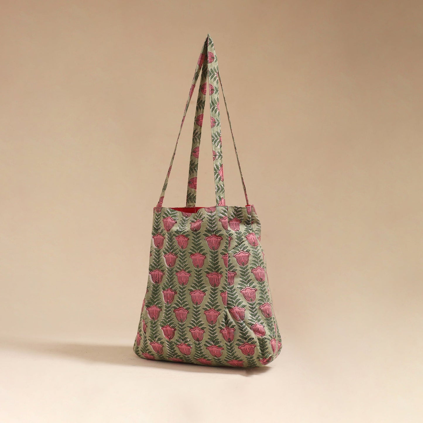 Handcrafted fabric jhola bag 32