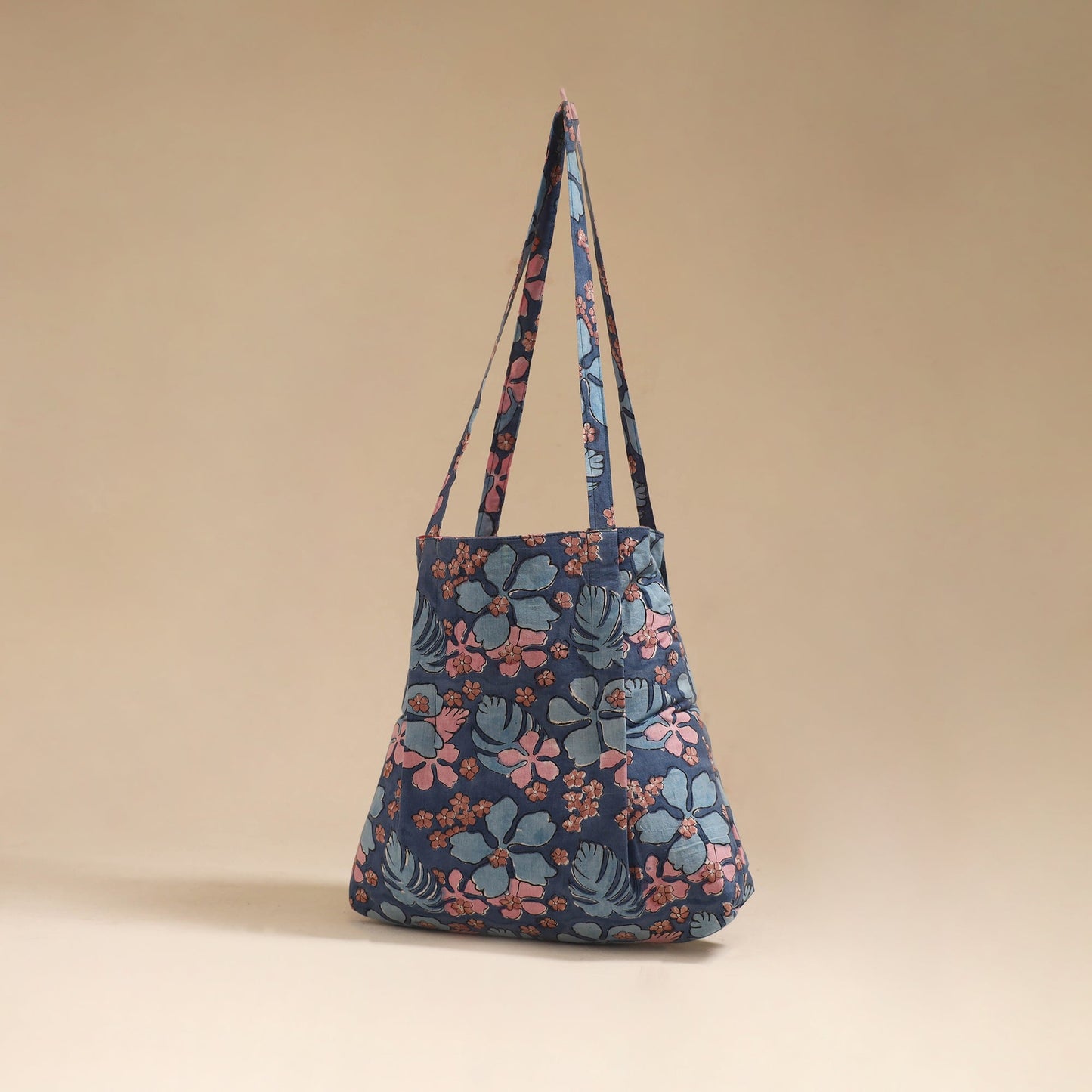 Handcrafted fabric jhola bag 37