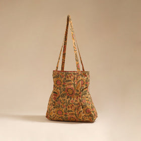 Handcrafted fabric jhola bag 39