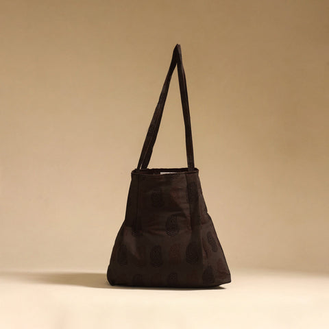 Handcrafted fabric jhola bag 41