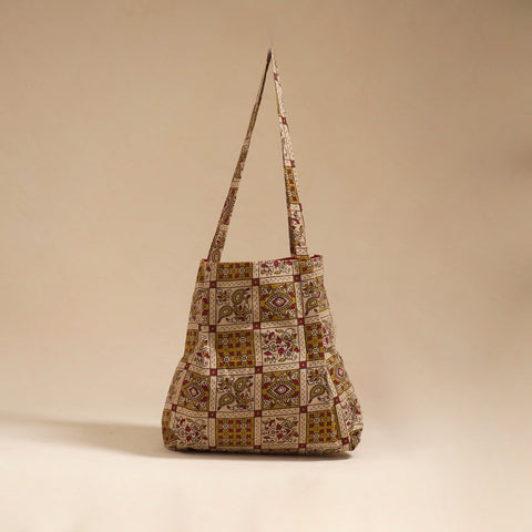Handcrafted fabric jhola bag 57