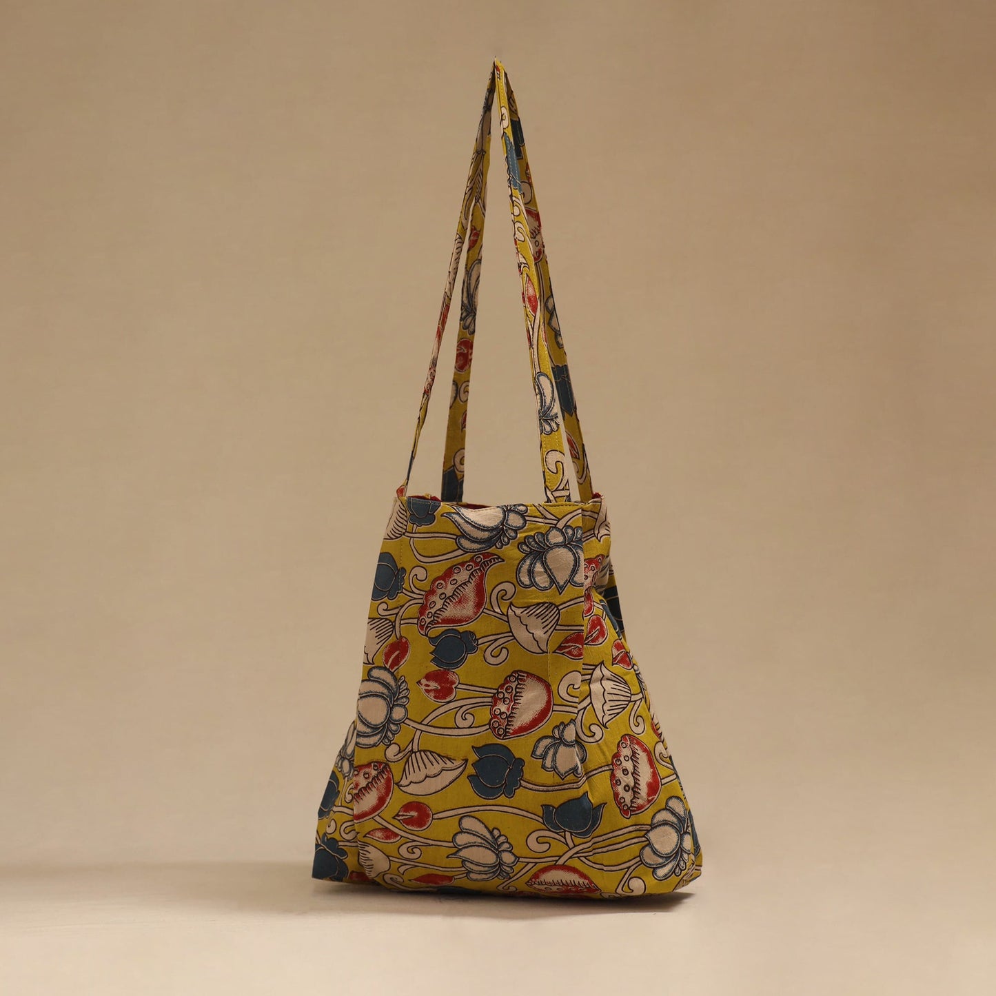 Handcrafted fabric jhola bag 67