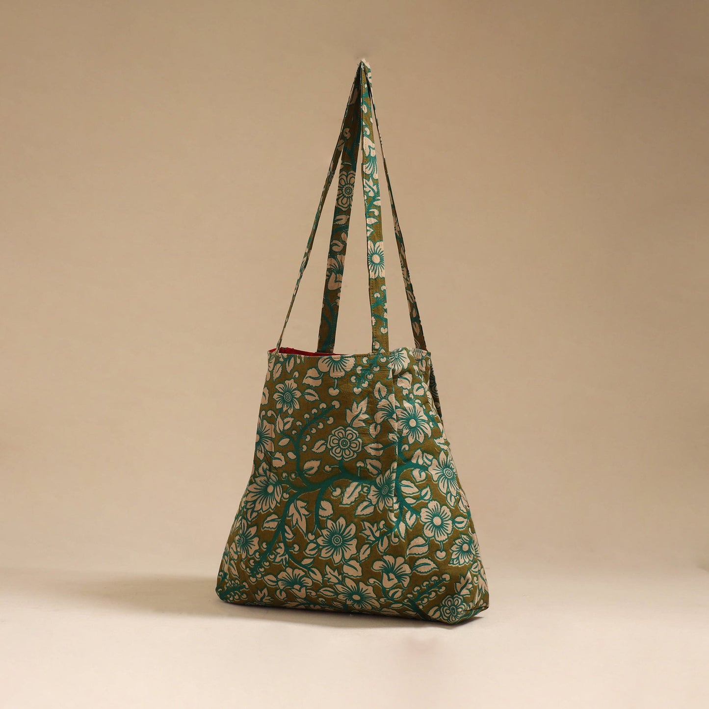 Handcrafted fabric jhola bag 67