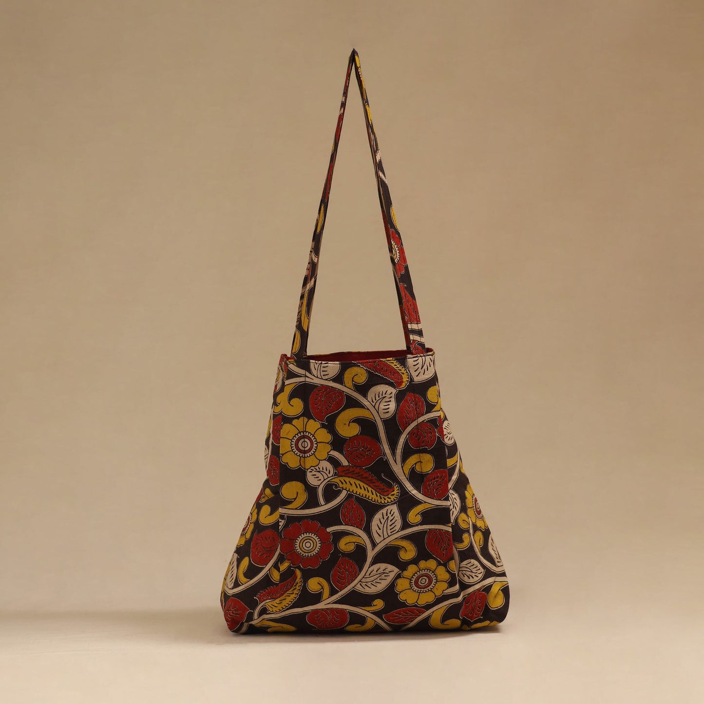 Handcrafted fabric jhola bag 68