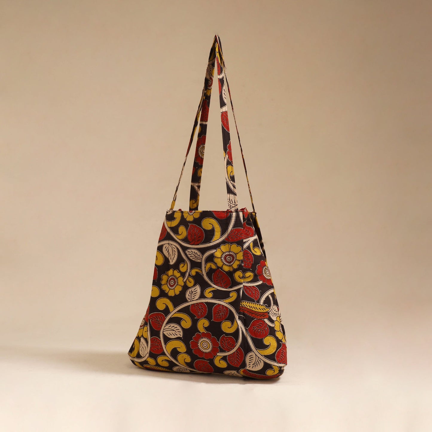 Handcrafted fabric jhola bag 80
