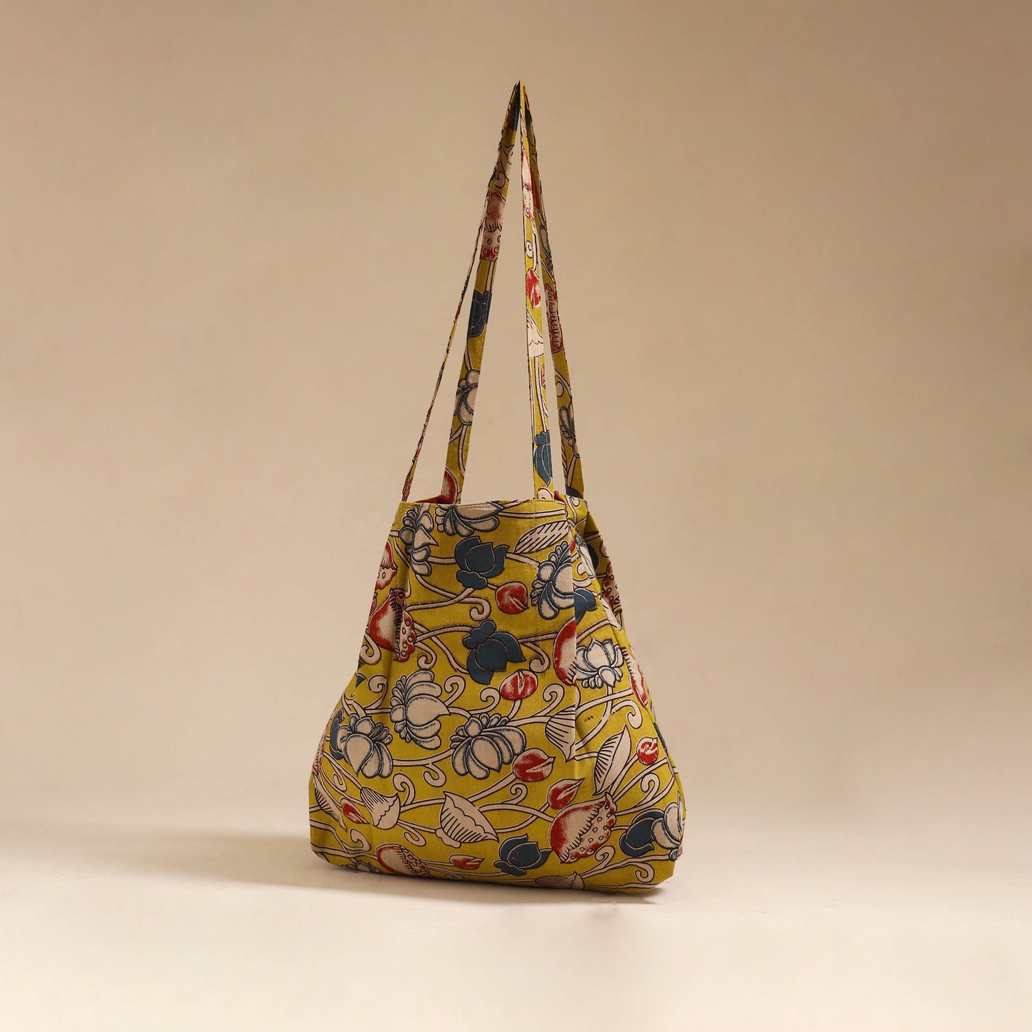 Handcrafted fabric jhola bag 81