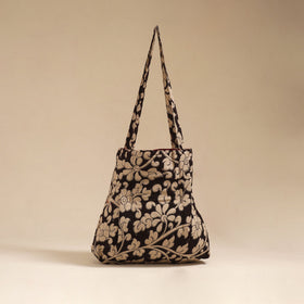 Handcrafted fabric jhola bag 84