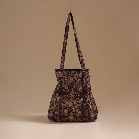 Handcrafted fabric jhola bag 85