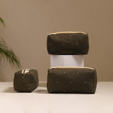 Handcrafted fabric toiletry bags (set of 3) 23