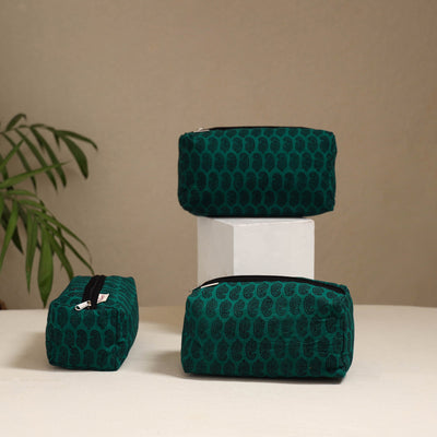 Handcrafted fabric toiletry bags (set of 3) 30