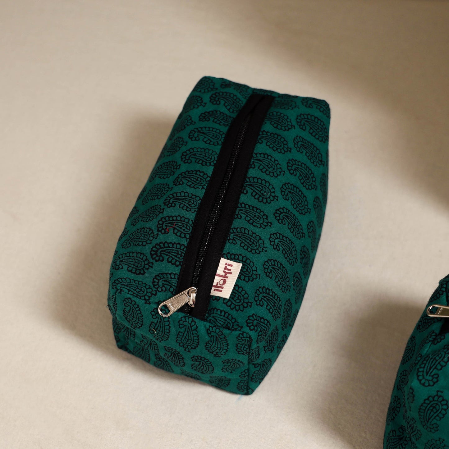 Handcrafted fabric toiletry bags (set of 3) 30