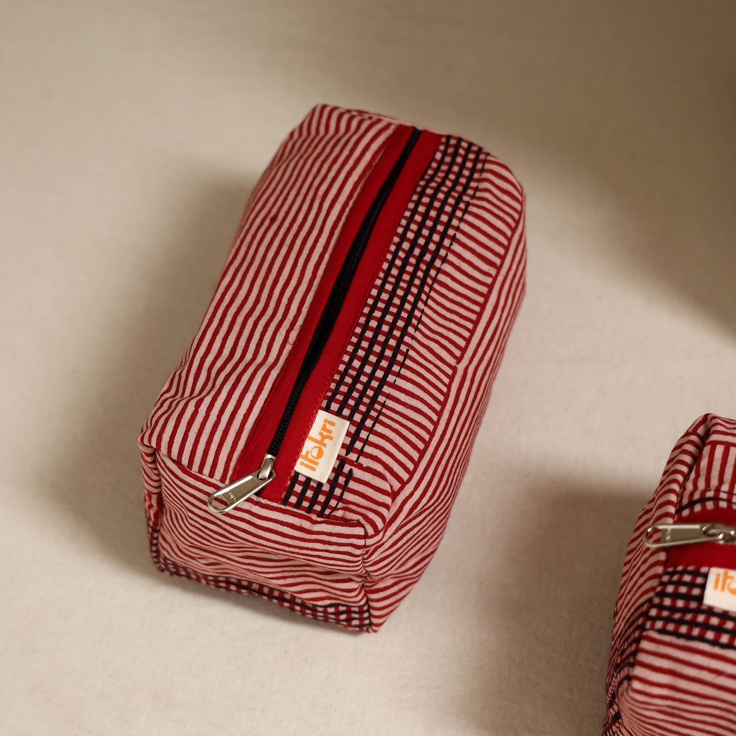 Handcrafted fabric toiletry bags (set of 3) 31