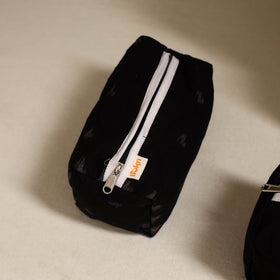 Handcrafted fabric toiletry bags (set of 3) 34