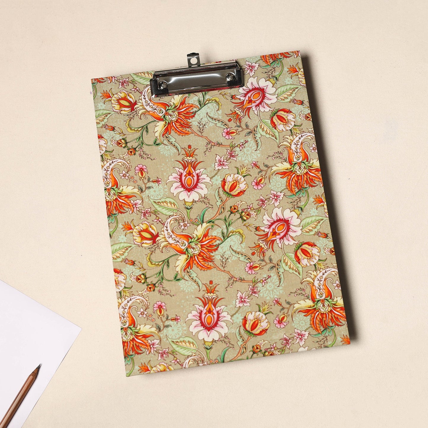 Handcrafted Floral Design Clipboard 
