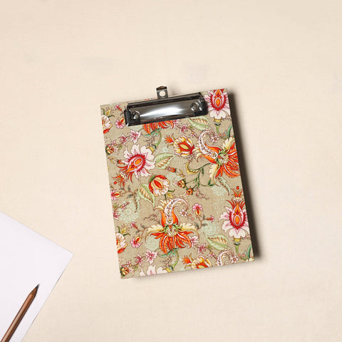  Handcrafted Floral Design Clipboard 