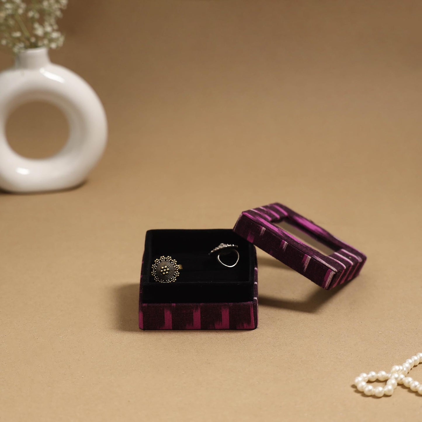 Handcrafted ikat fabric ring/earring box 42