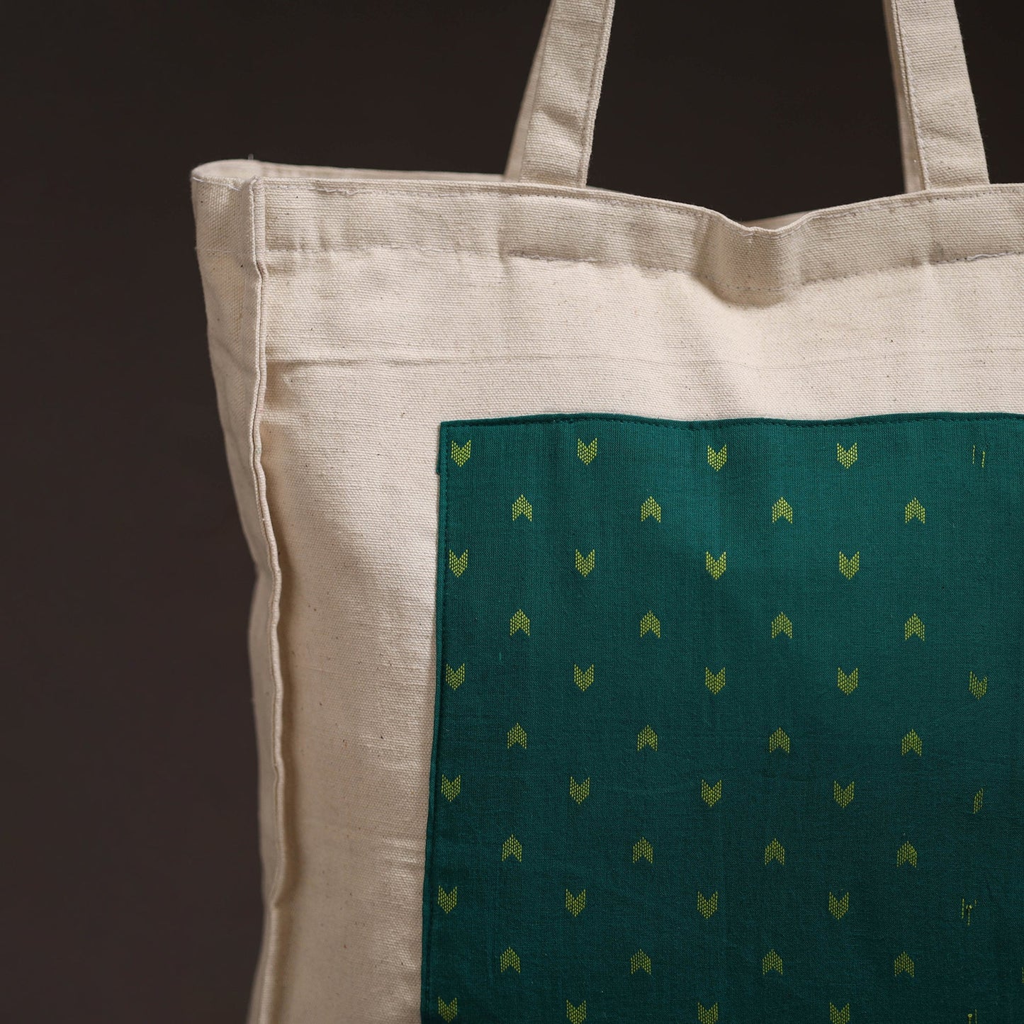 Handcrafted jacquard patch shoulder bag 02