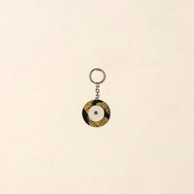 Handcrafted jute fabric embellished wood keychain 14