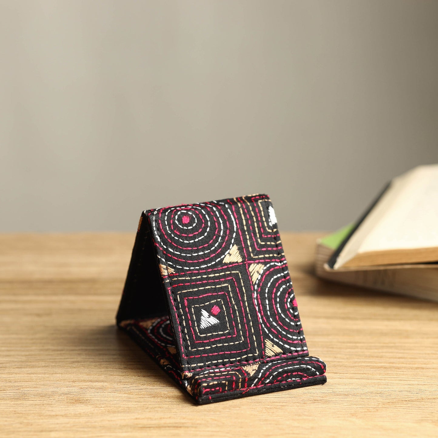  Handcrafted Kantha Embroidered Mobile Stand 03 