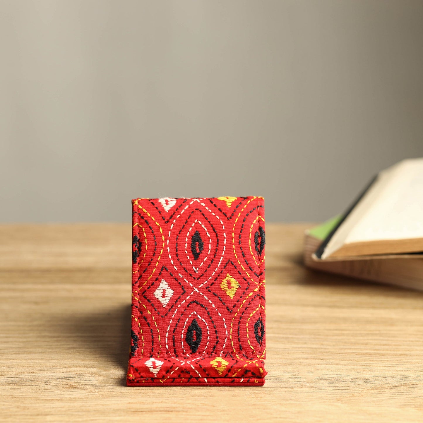 Handcrafted kantha embroidered mobile stand 08