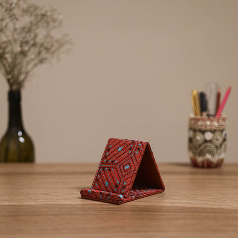 Handcrafted kantha hand embroidered mobile stand 04
