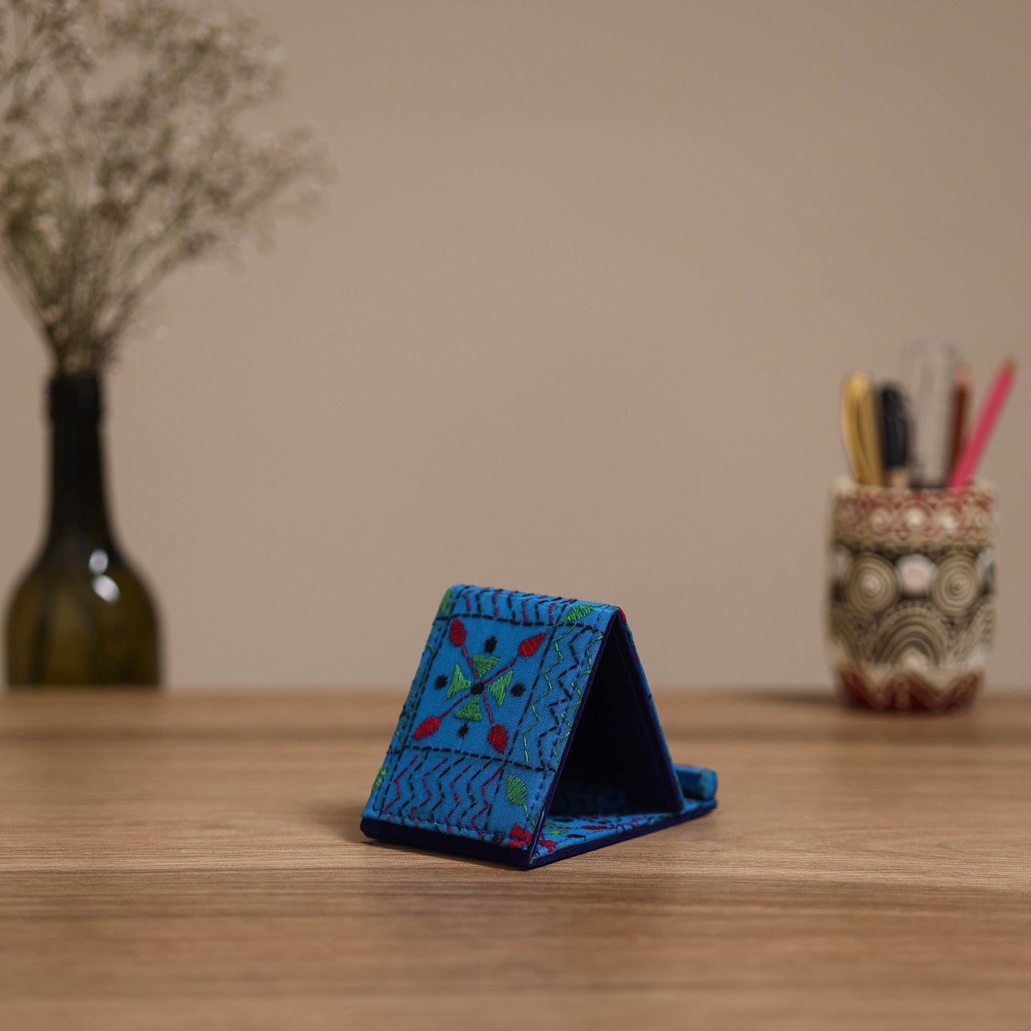 Handcrafted kantha hand embroidered mobile stand 05