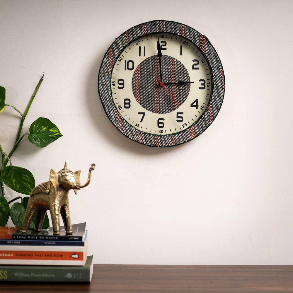  Handcrafted Madur Grass Wall Clock of Midnapur 
