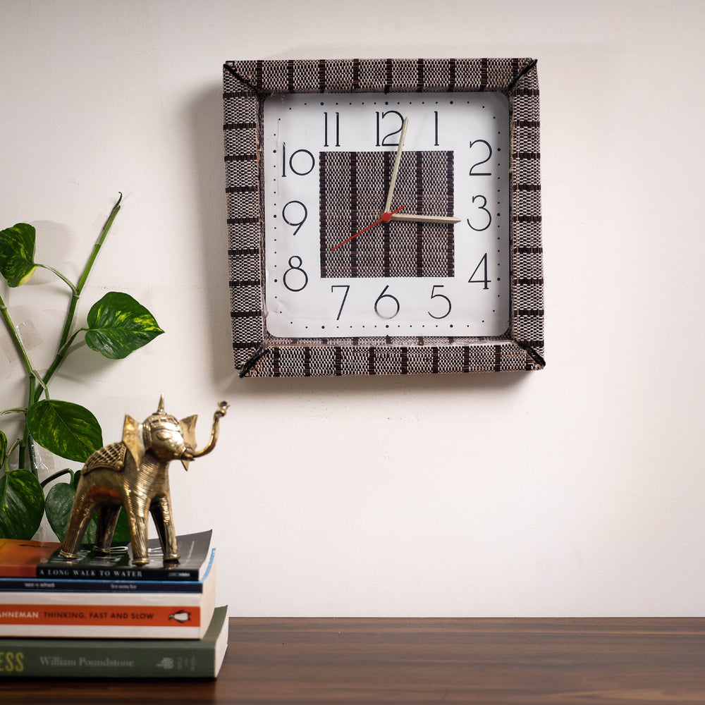  Handcrafted Madur Grass Wall Clock of Midnapur 