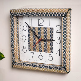  Handcrafted Madur Grass Wall Clock of Midnapur 
