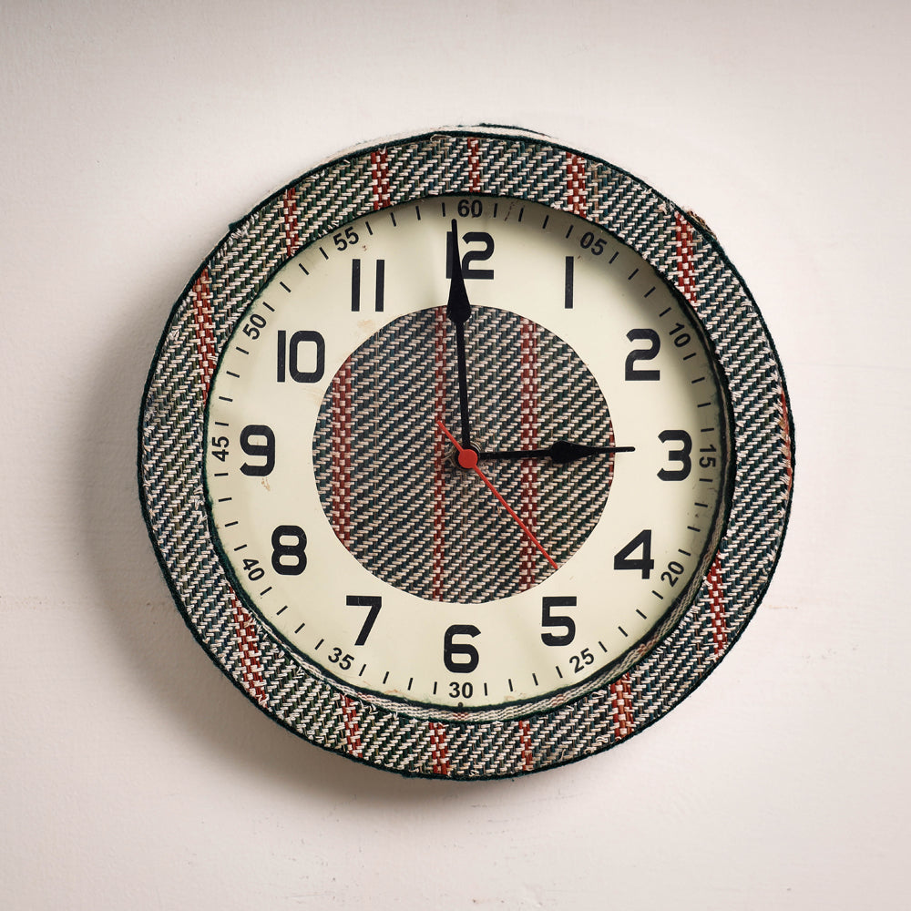  Handcrafted Madur Grass Wall Clock of Midnapur 