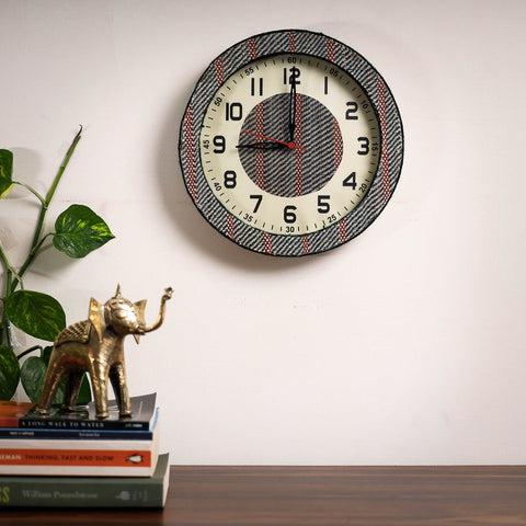  Handcrafted Madur Grass Wall Clock of Midnapur 