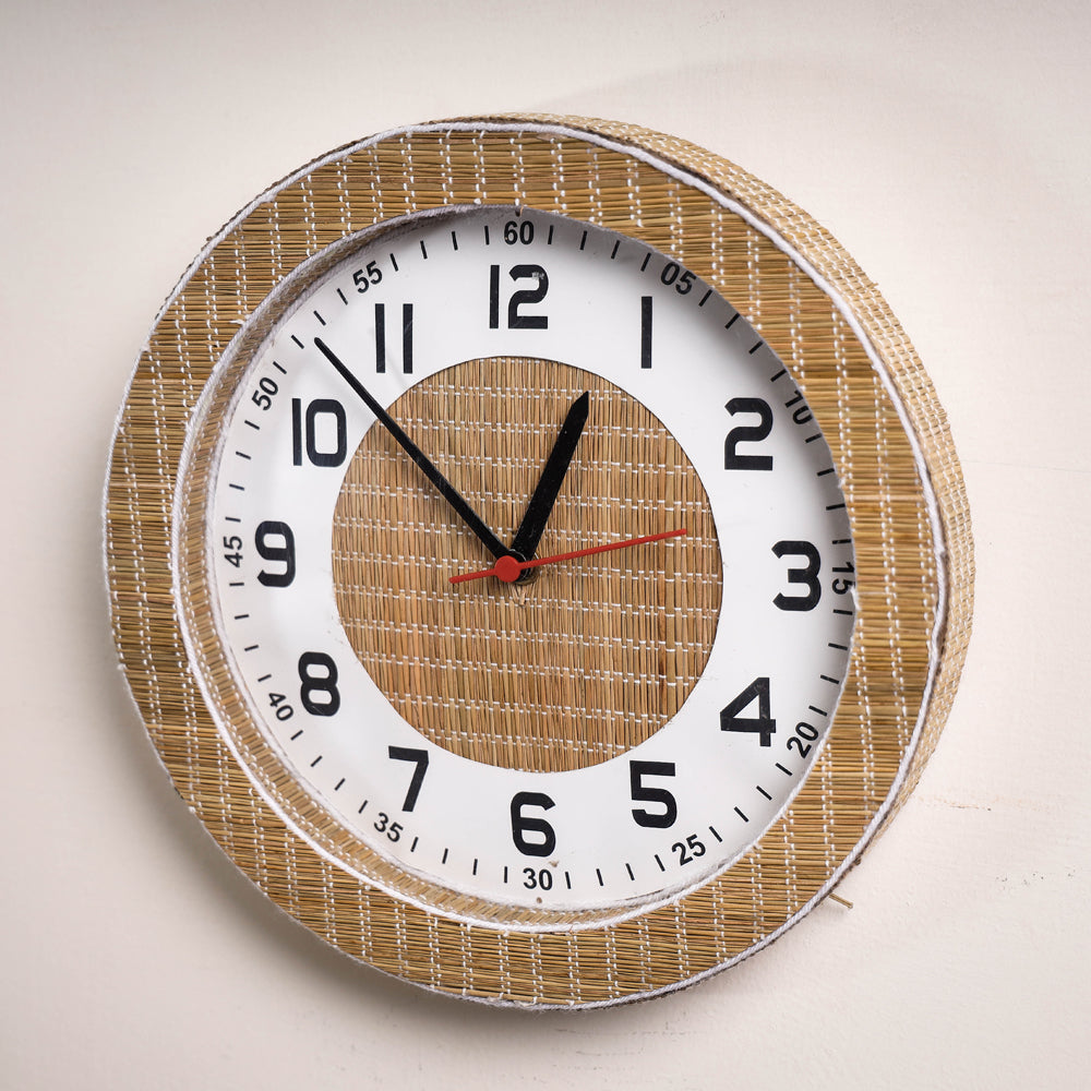  Handcrafted Madur Grass Wall Clock of Midnapur 