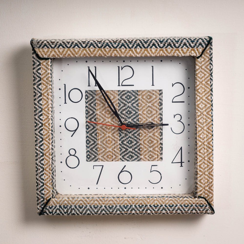  Handcrafted Madur Grass Wall Clock of Midnapur 