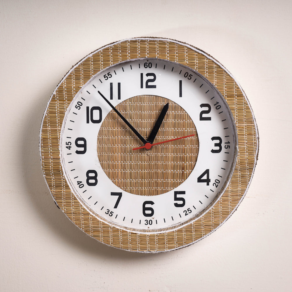  Handcrafted Madur Grass Wall Clock of Midnapur 