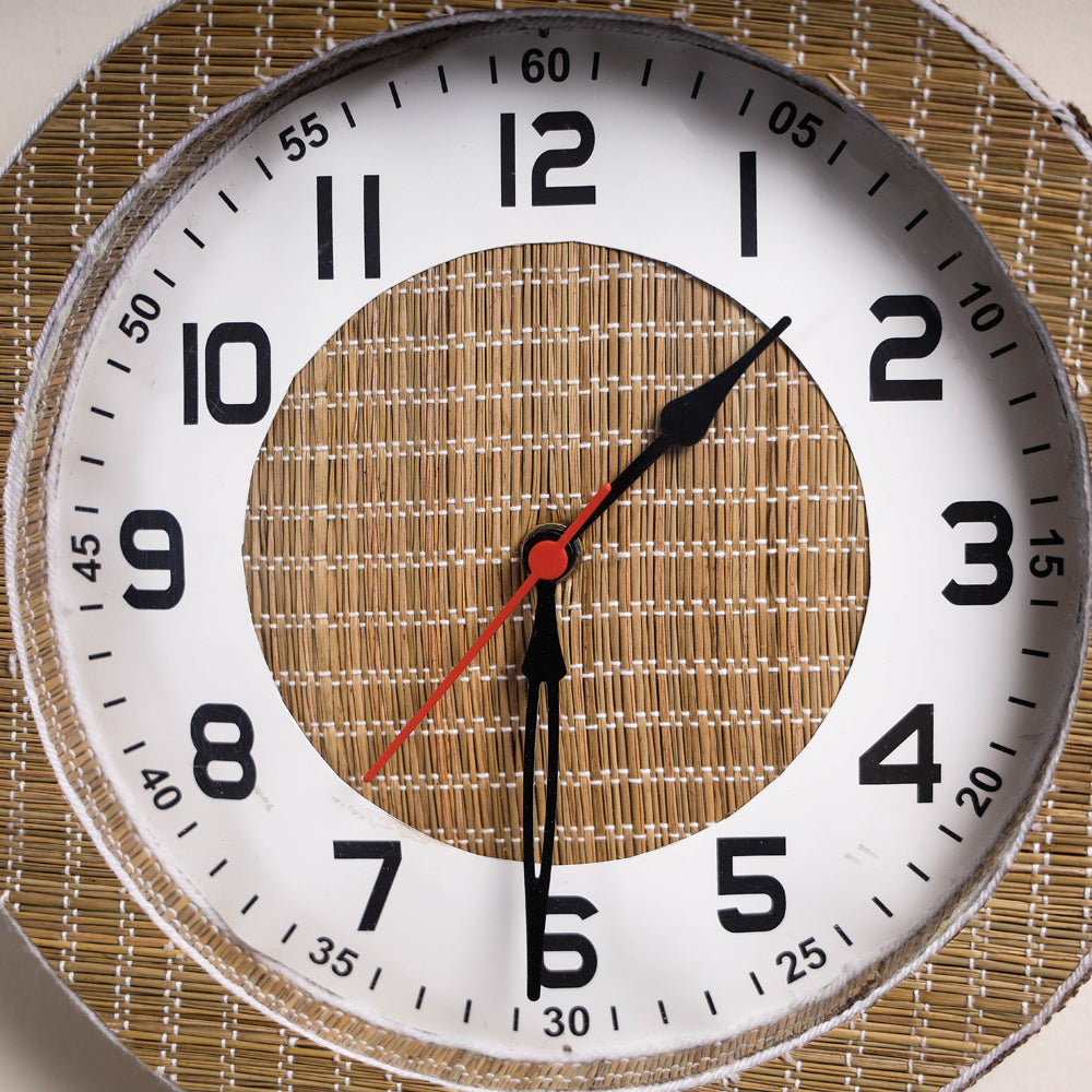  Handcrafted Madur Grass Wall Clock of Midnapur 