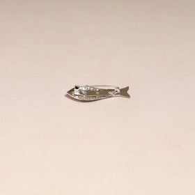 Handcrafted paka meenakari saree pin 224