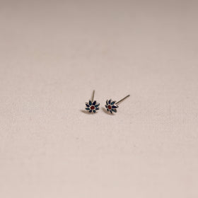 Handcrafted paka meenakari stud earrings 01