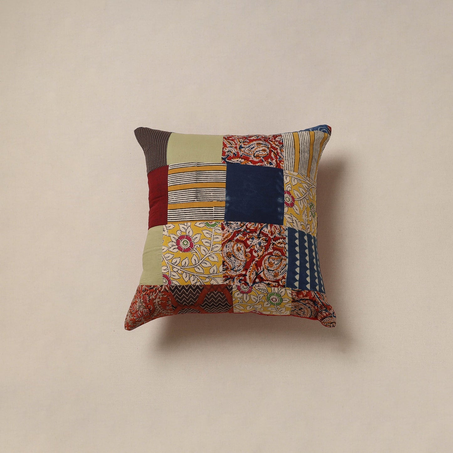Handcrafted patchwork cushion cover 104
