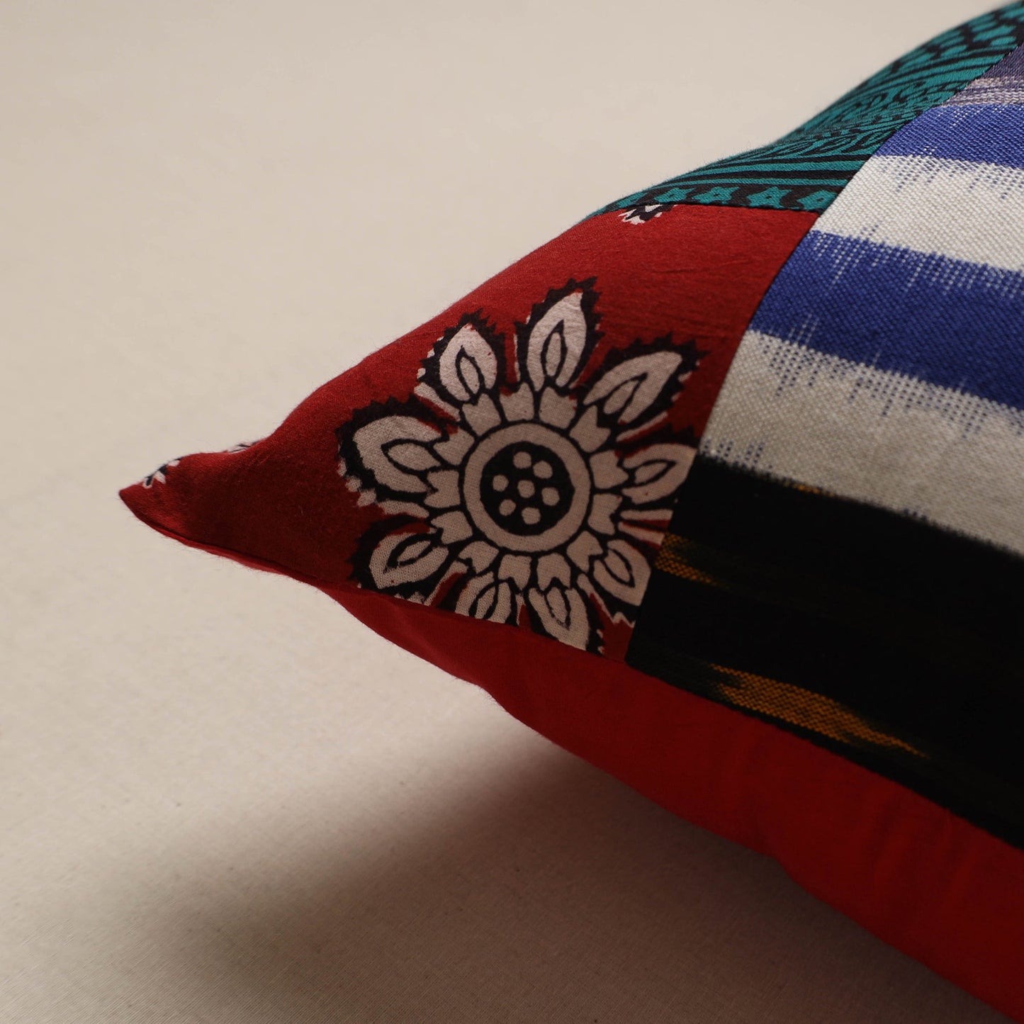 Handcrafted patchwork cushion cover 121