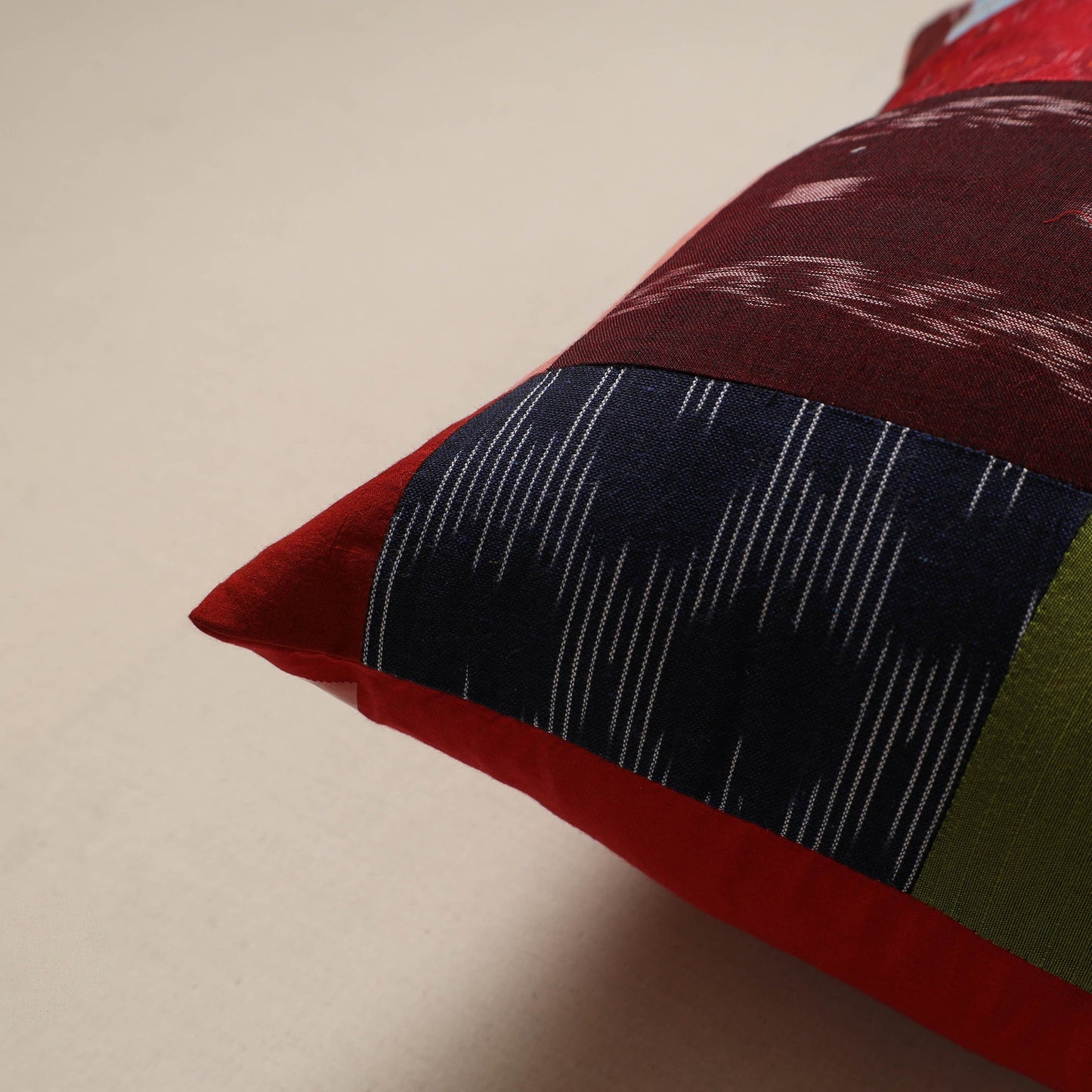 Handcrafted patchwork cushion cover 124