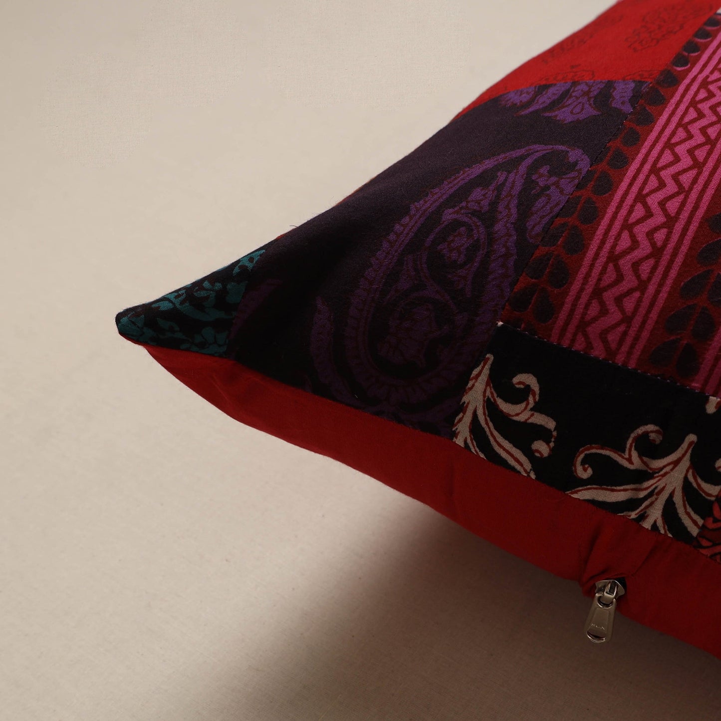 Handcrafted patchwork cushion cover 78