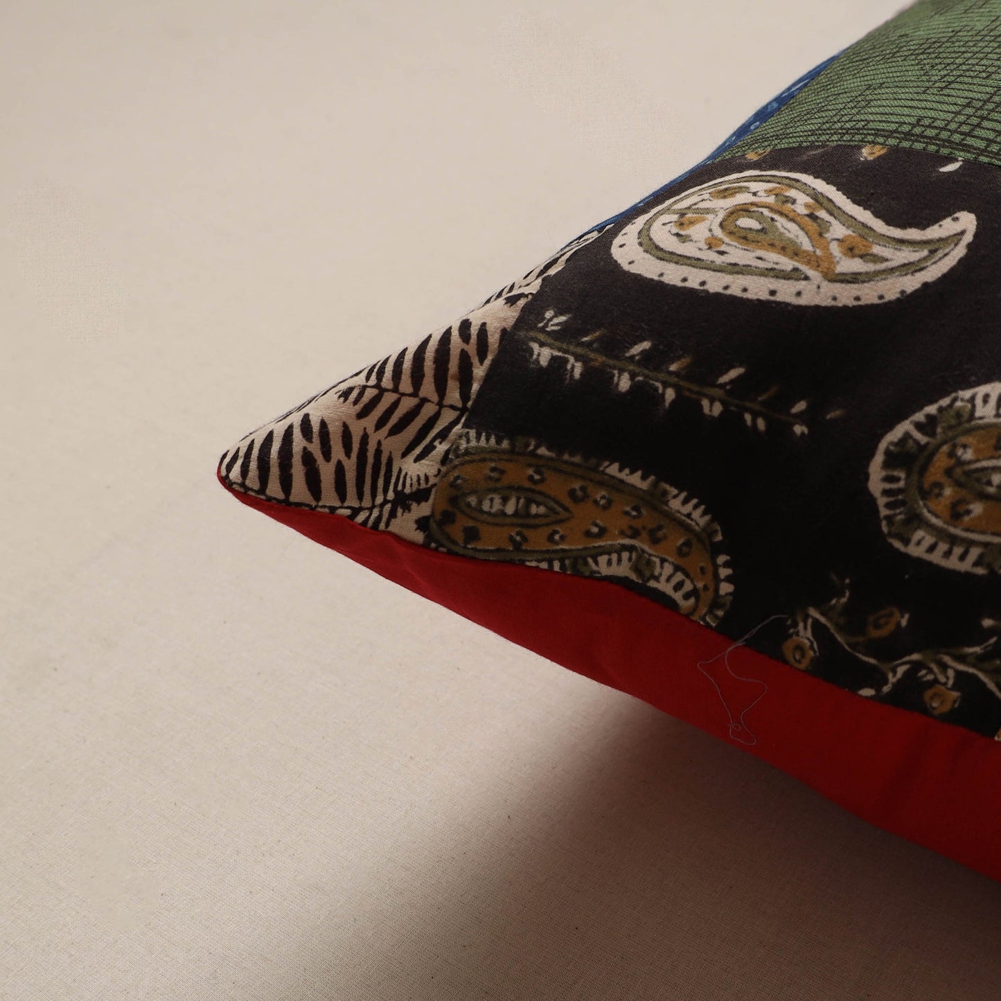 Handcrafted patchwork cushion cover 79