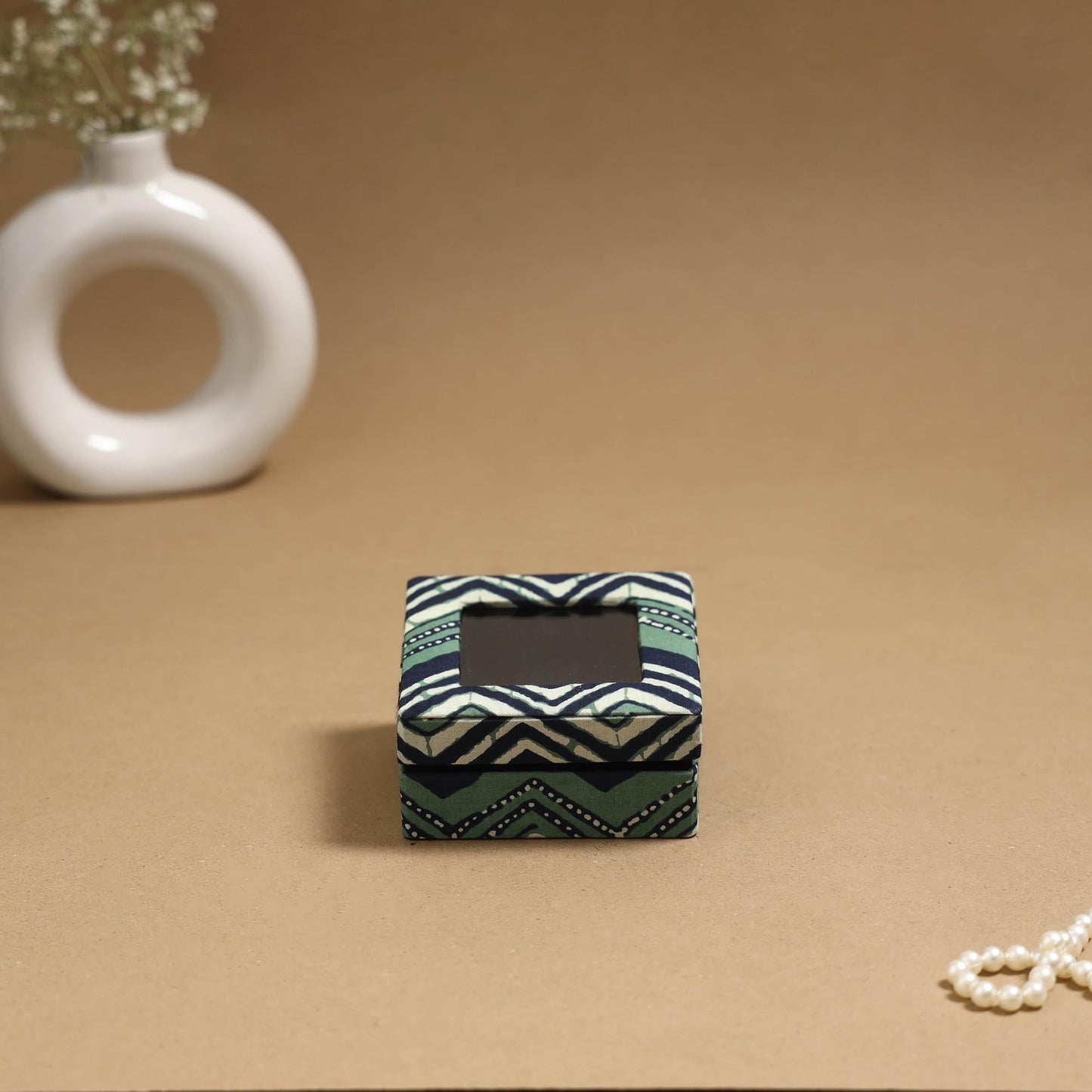 Handcrafted printed fabric ring/earring box 26
