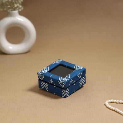 Handcrafted printed fabric ring/earring box 61