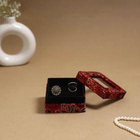 Handcrafted printed fabric ring/earring box 62