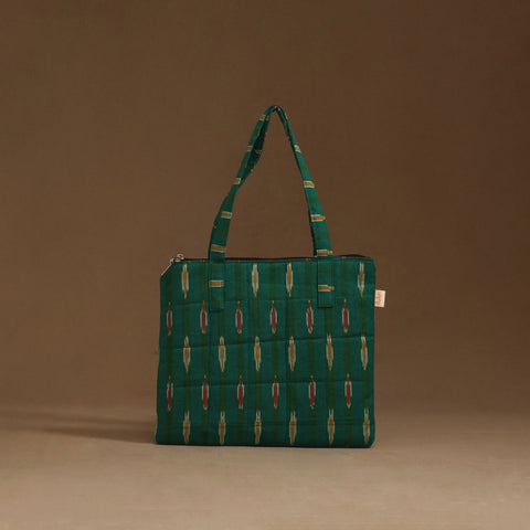 Handcrafted quilted handbag 02