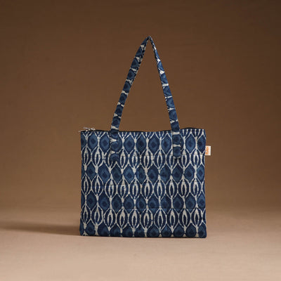 Handcrafted quilted handbag 04