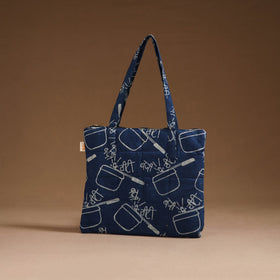 Handcrafted quilted handbag 05