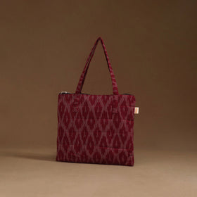 Handcrafted quilted handbag 09