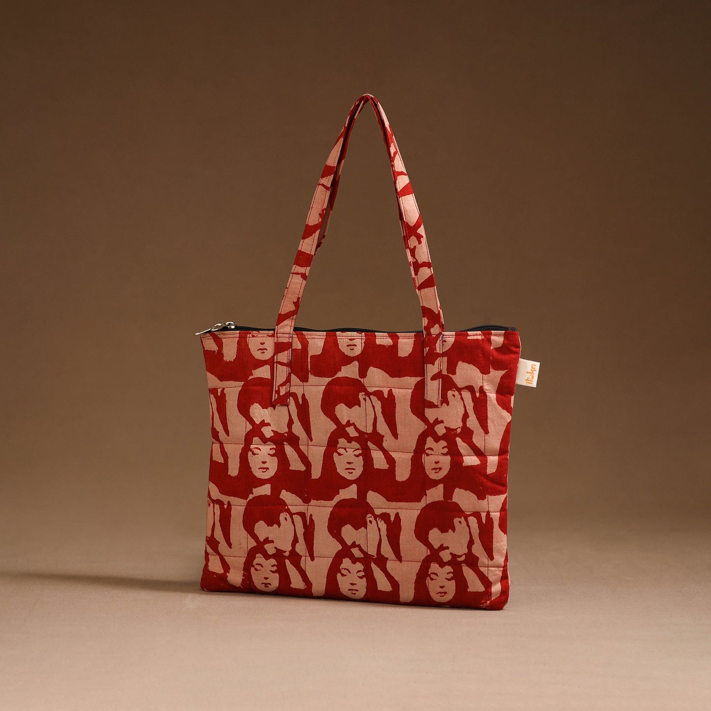 Handcrafted quilted handbag 10